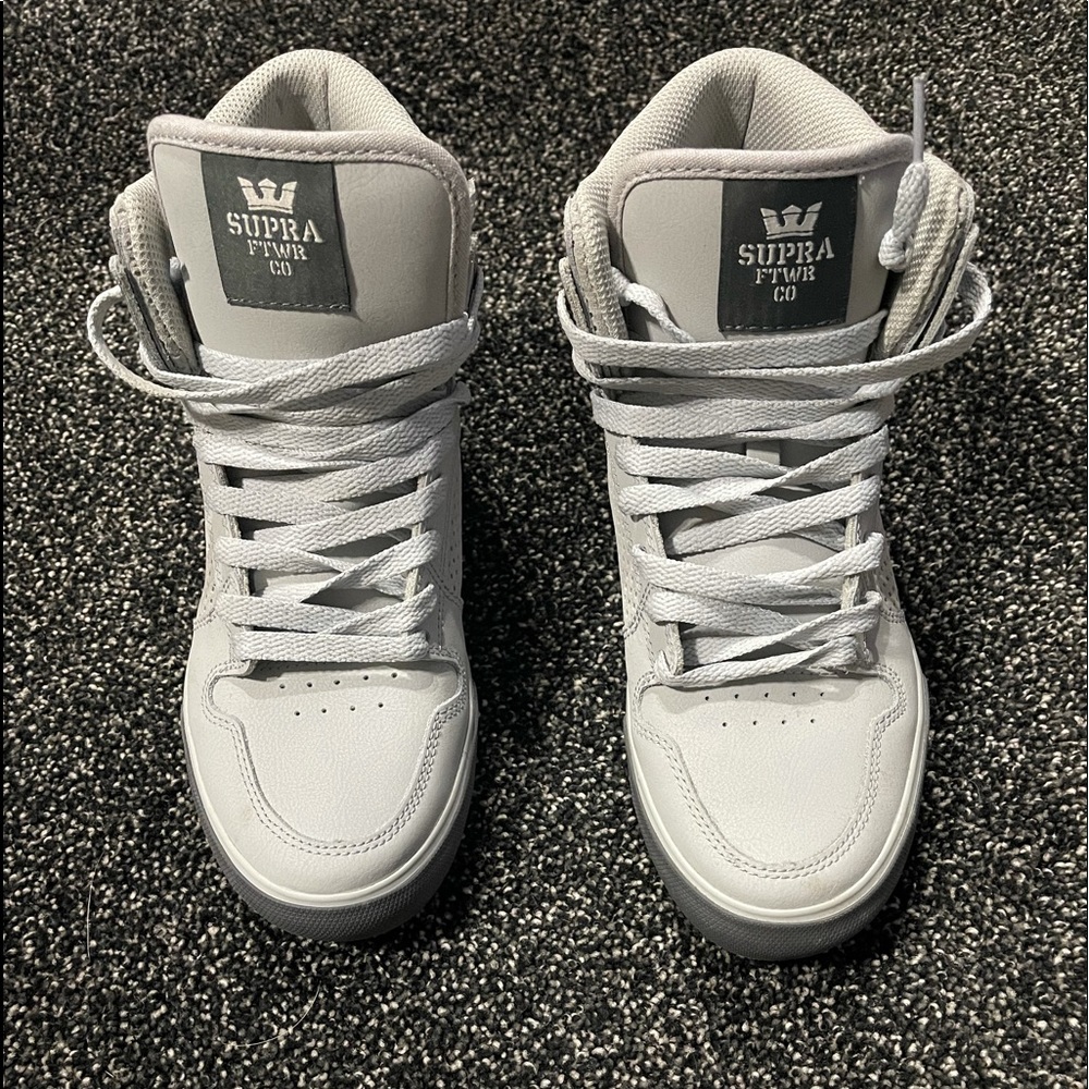 SUPRA Grey NEW W/O Box and Tags